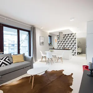 https://premium-apartment-for-old-town-jewish-quarter-plus.krakowhotelspoland.com